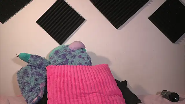 Ambeer_Rousess's cam snapshot