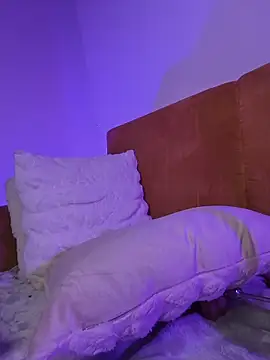 In-Ur-dreams's cam snapshot