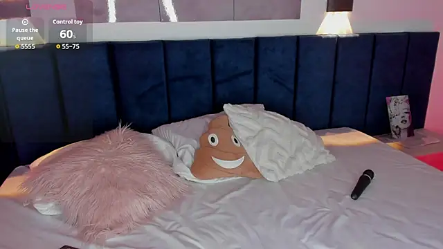 SharonLovee's cam snapshot