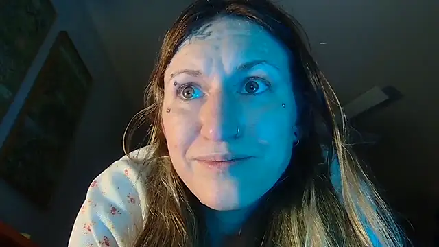 lavender_spits's cam snapshot