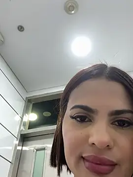 Irina_Velvett live sex cam