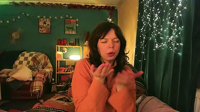 ClancyMorissey's cam snapshot