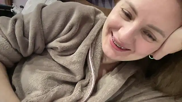 Viola_sweet's cam snapshot