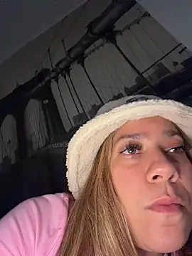 Bigbuttbrooklynn live sex cam