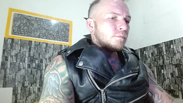 stripnolimits live sex cam