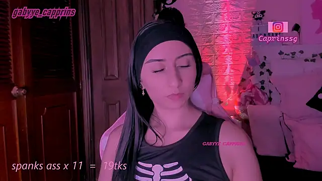 gabyye_capprins's cam snapshot