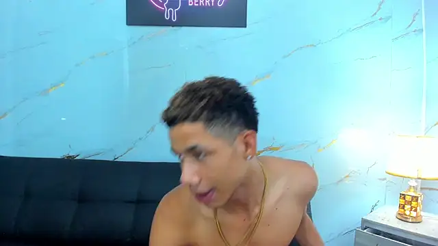 Little_nicoll live sex cam