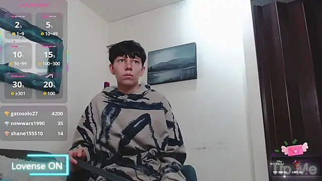 LiamBrown09's cam snapshot