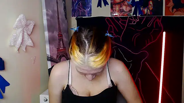 VanessaRey_'s cam snapshot