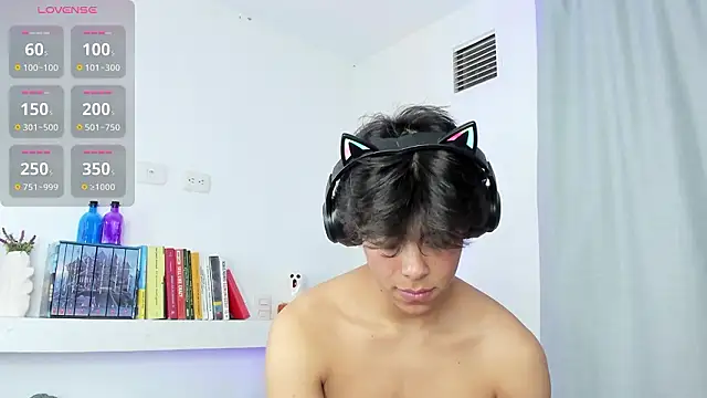 teemotwink live sex cam