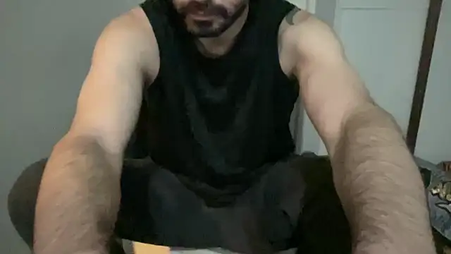 alphajoshkosh's cam snapshot