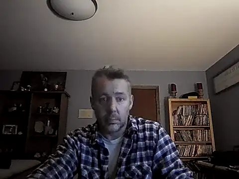 chrisw8140's cam snapshot