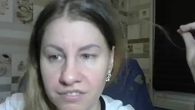 TherestlessKitty's cam snapshot