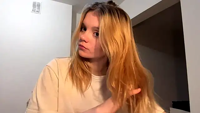 Tiffany_Muse's cam snapshot