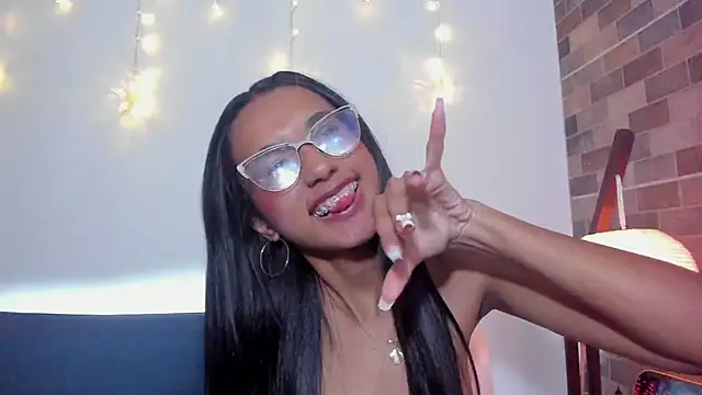 luna_valen's cam snapshot