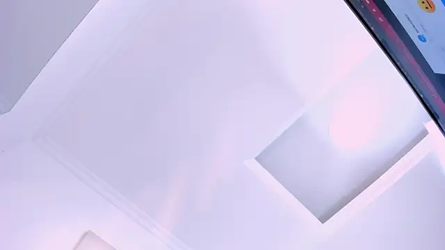 Helenn_monroy1's cam snapshot