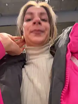 EvvaMur's cam snapshot