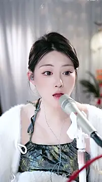 Dou-Dou-er's cam snapshot