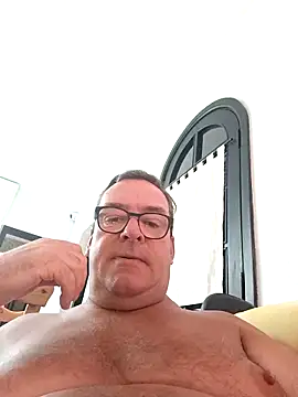 MountJohnXL live sex cam