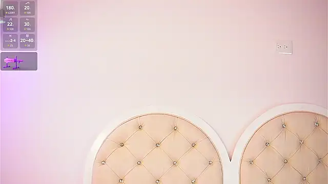 caroline_adams_ live sex cam