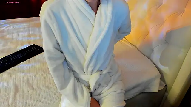 Ivy_Ross's cam snapshot