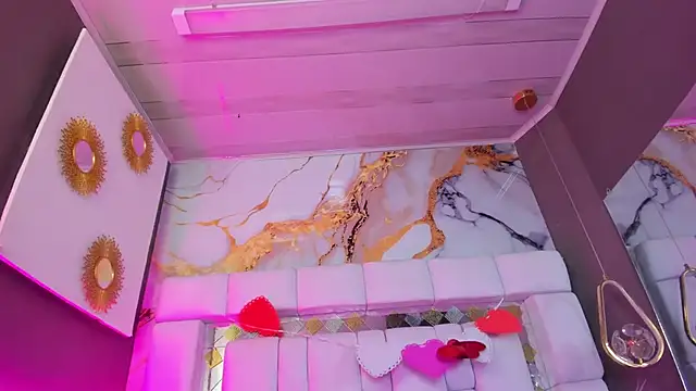 Natasha-Adams's cam snapshot