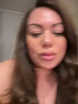 BadAssVeronica's cam snapshot