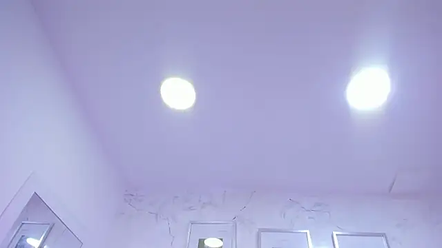 Maddy_Mills's cam snapshot