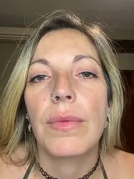 julietacollins11's cam snapshot