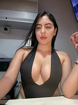 Sofia_Collins-'s cam snapshot