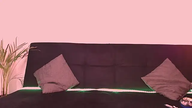 juliieta_liveee's cam snapshot