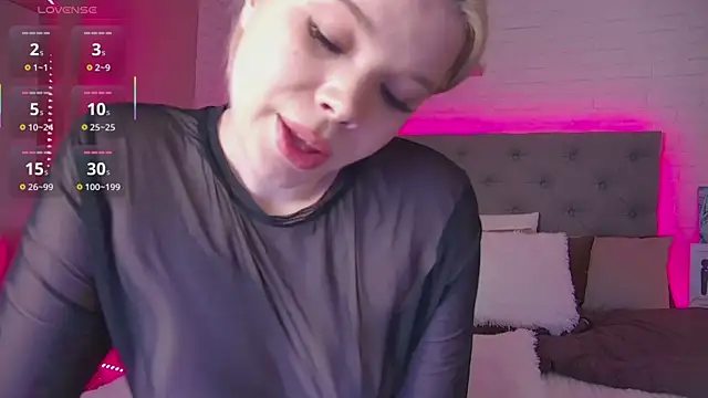 Born_to_Blow's cam snapshot