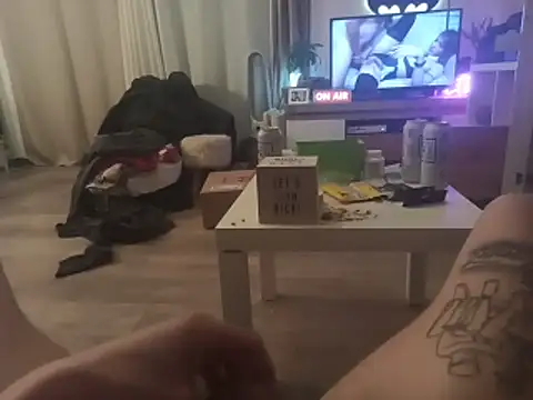 StonerRickyten's cam snapshot