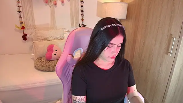 iriswest_'s cam snapshot