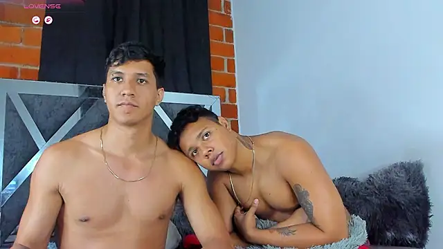 Robertmiller21 live sex cam