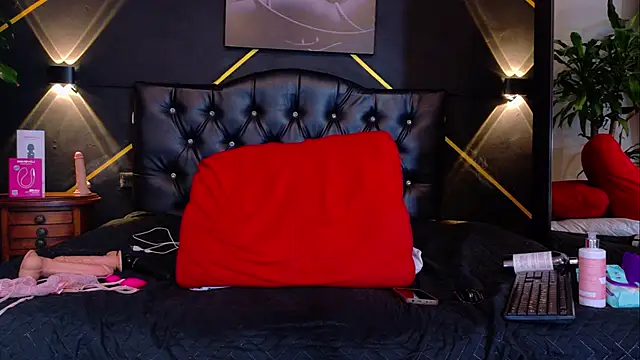 serena_kournikova's cam snapshot