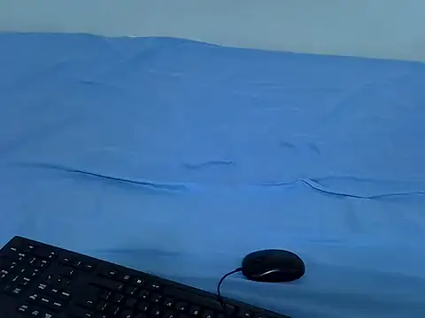 drowllie live sex cam