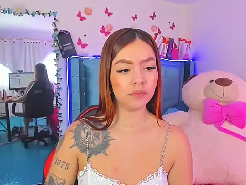 Aurora_sky9's cam snapshot