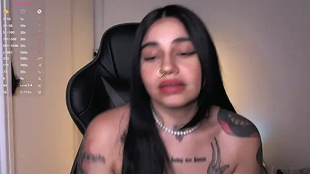 val_bardot's cam snapshot