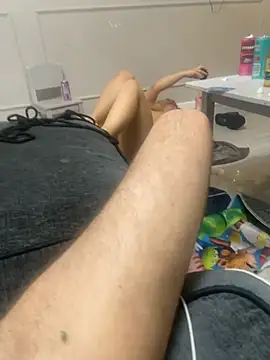 Kinkycouple142's cam snapshot