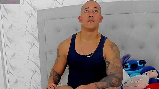 luigiferrara live sex cam