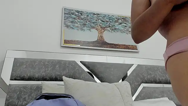 Slut_Milf_'s cam snapshot