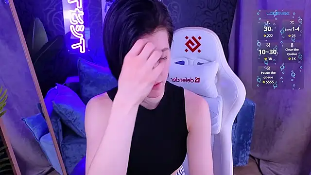 roxy_riot_'s cam snapshot