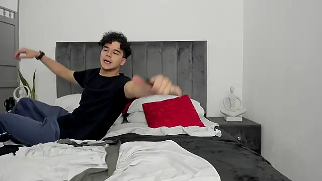 RedNDizzy's cam snapshot