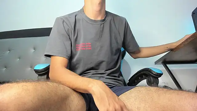 alejan1706's cam snapshot