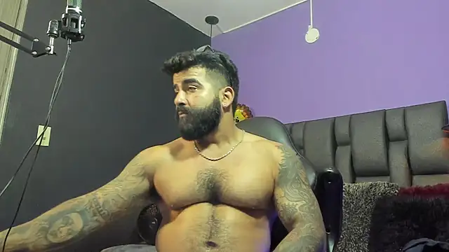 Lyon_vach live sex cam