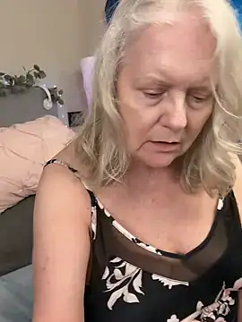 Kaitlyn_Winters's cam snapshot