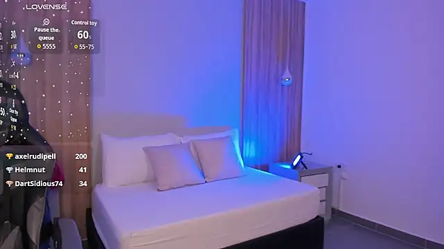 megara_x_'s cam snapshot