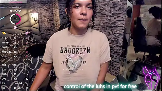 BellyBigBoobs live sex cam