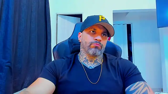 JoshRigby live sex cam